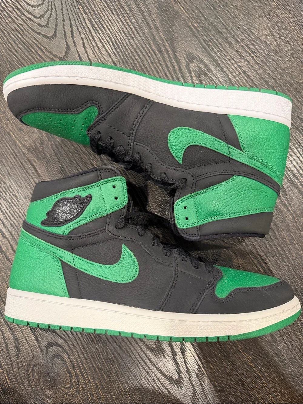 Nike Air Jordan 1 Retro High OG Pine Green 2.0 Men’s Size 12